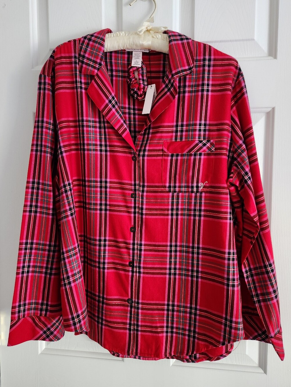 Victoria's Secret Pink and Red Plaid Pajama Top Set With Matching Hair Tie NWT